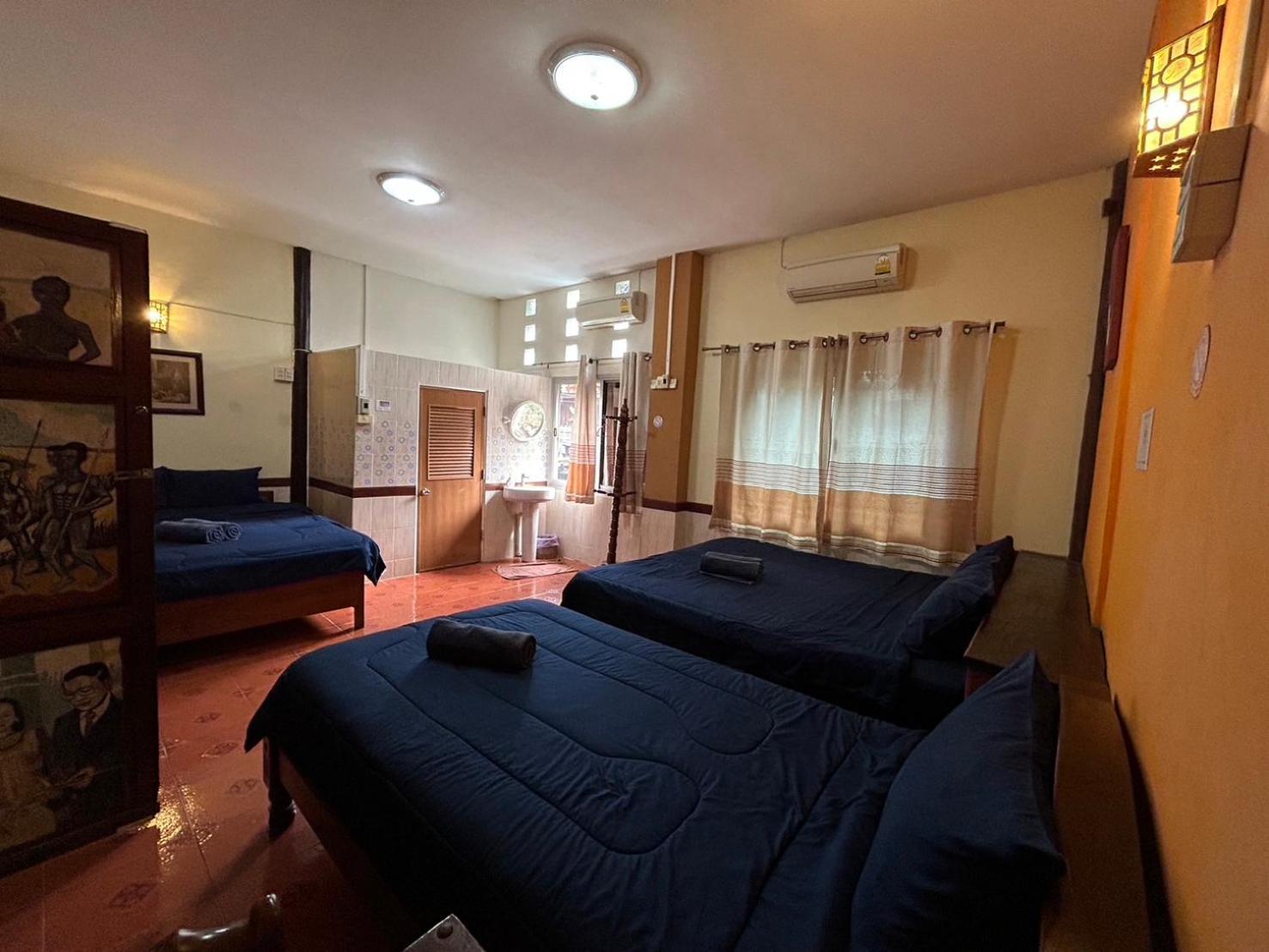 Baan Are Gong Riverside Homestay Ayutthaya Bagian luar foto
